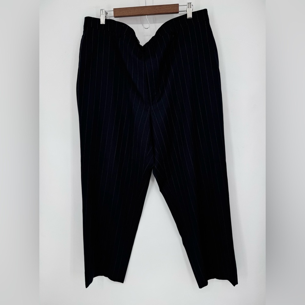 Jos. A. Bank Traveler Collection Black Pinstripe Trousers Size 42R 100% Wool